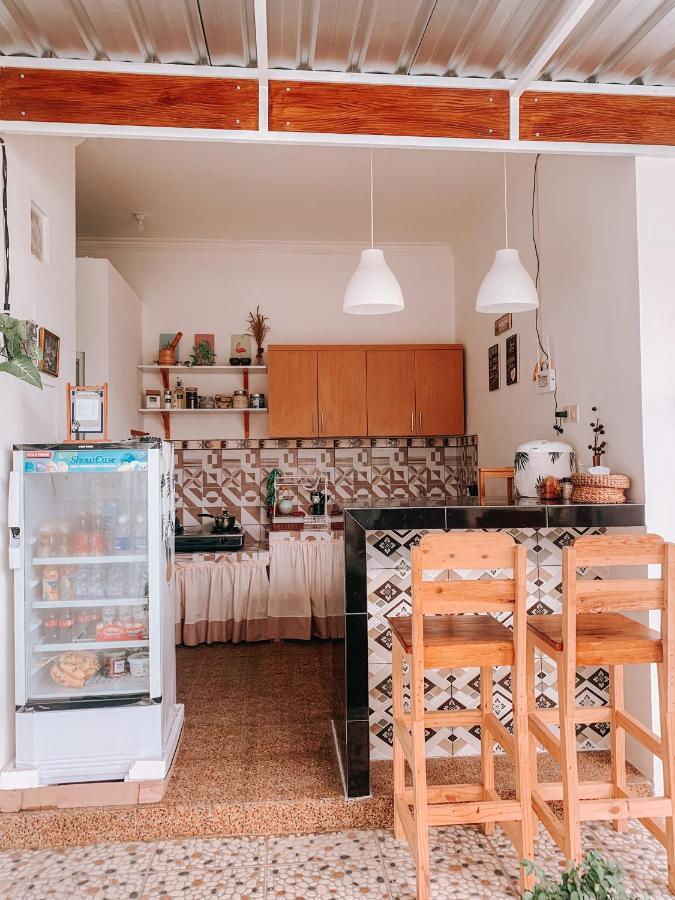 Tropical Paradiso Homestay Banyuwangi  Εξωτερικό φωτογραφία