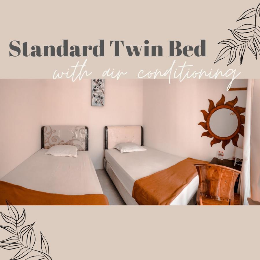 Tropical Paradiso Homestay Banyuwangi  Εξωτερικό φωτογραφία